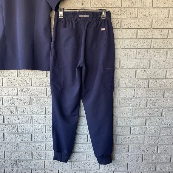 Figs Scrub Set Navy Blue Catarina Top High Waisted Uman Joggers Medium - Picture 7 of 9